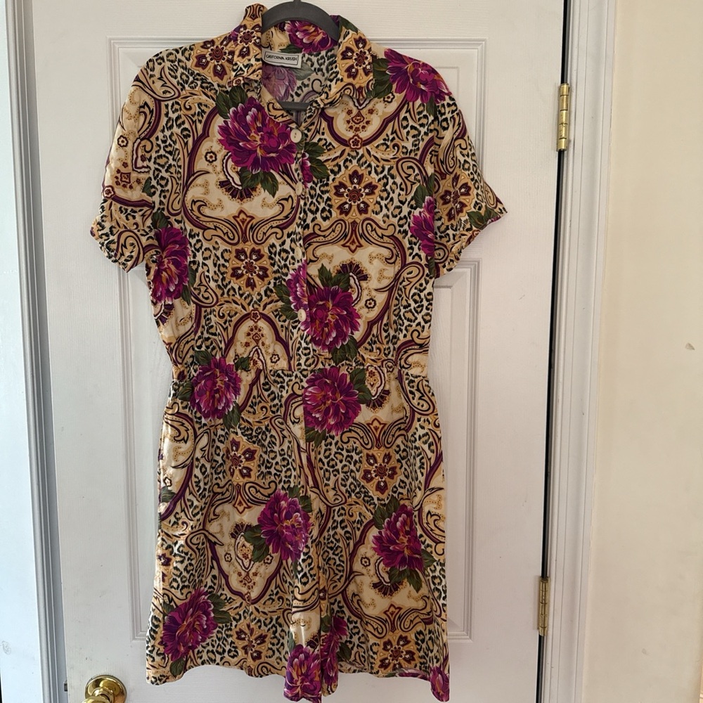 Karen Kane Cream Short-Sleeve Floral Romper w/ Pockets